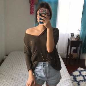 ❌ SOLD ❌ Distressed off shoulder sweater